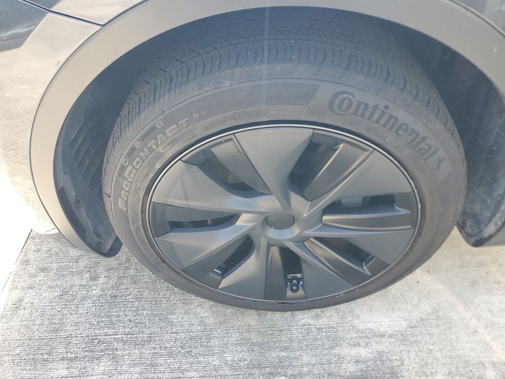 2025 Tesla Model Y - $37,488