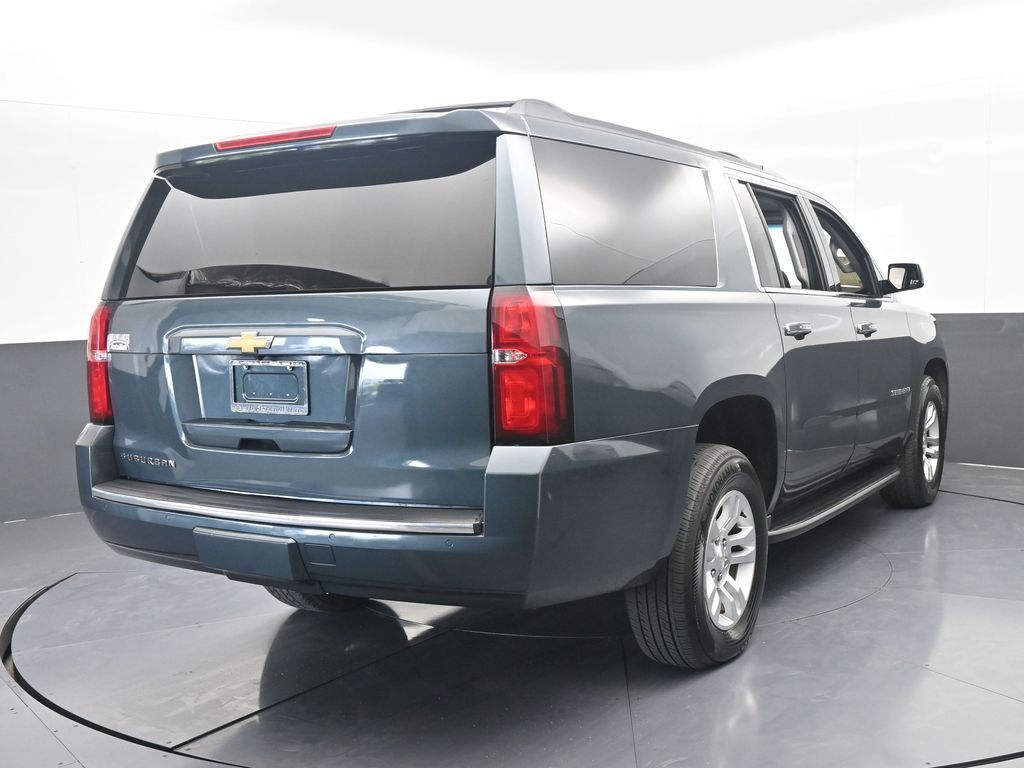 Used 2020 Shadow Gray Metallic Chevrolet LT image 5