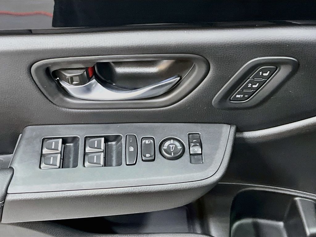 Used 2025 Charcoal Honda Touring image 18