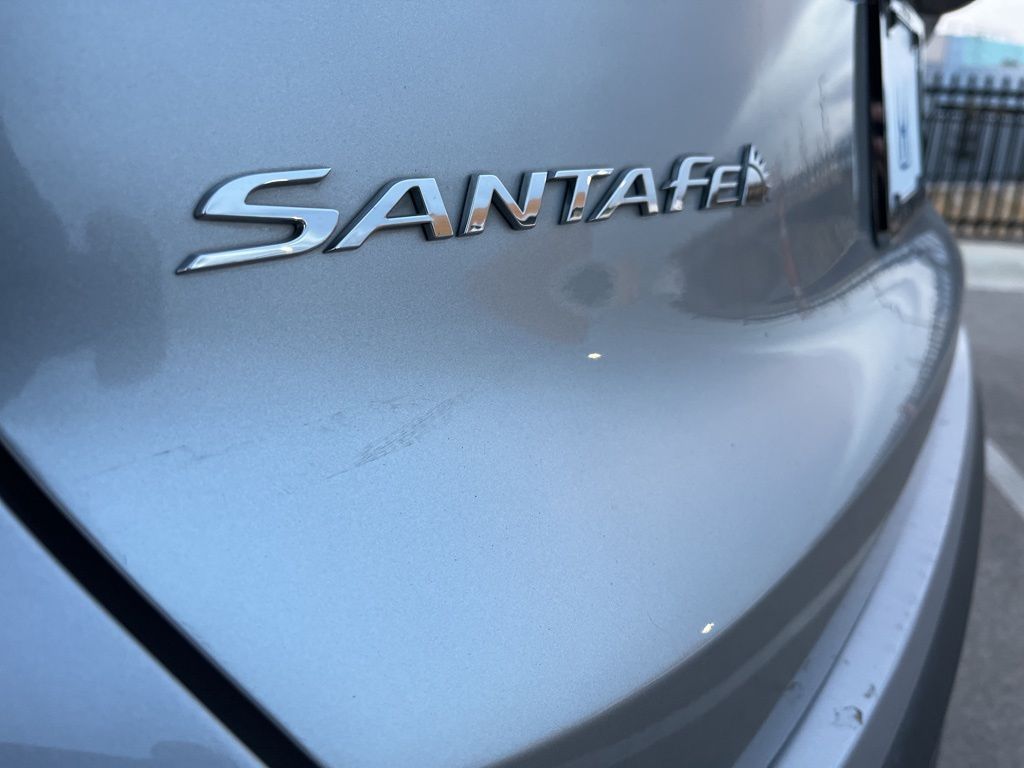 Thumbnail: 2022 Hyundai Santa Fe - 8