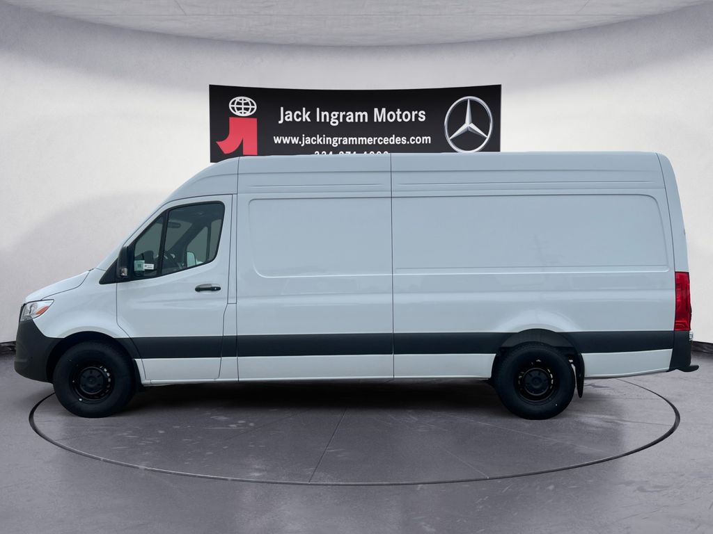 new 2026 Mercedes-Benz Sprinter 2500 car