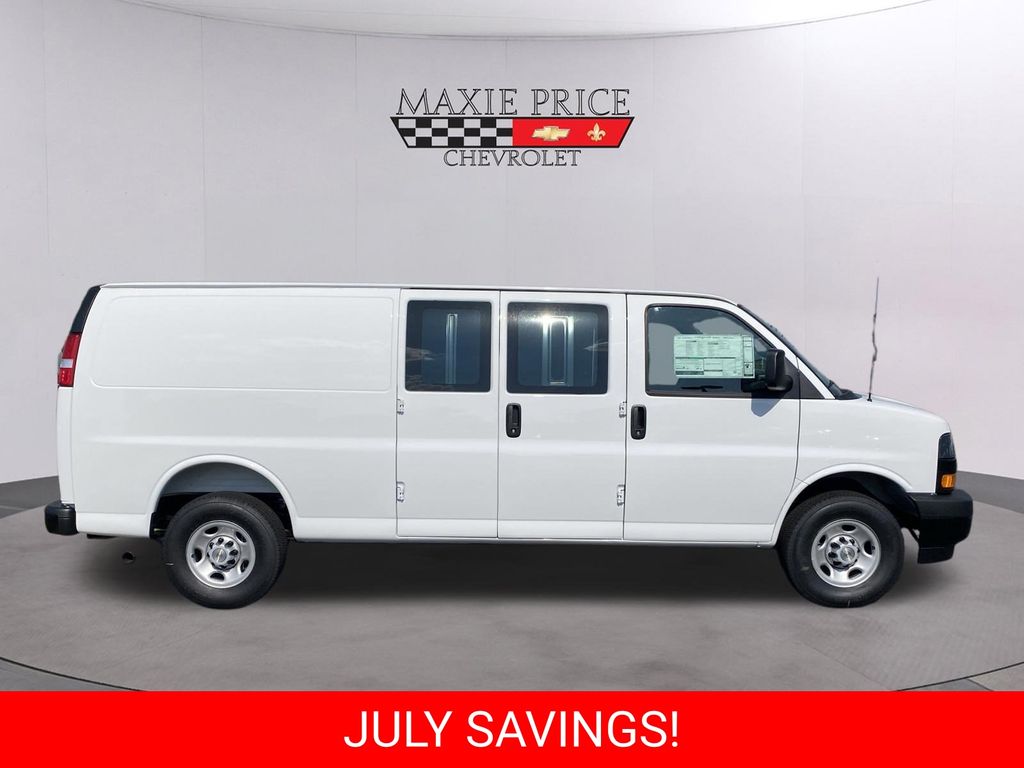 New 2026 Chevrolet Express 2500 Van