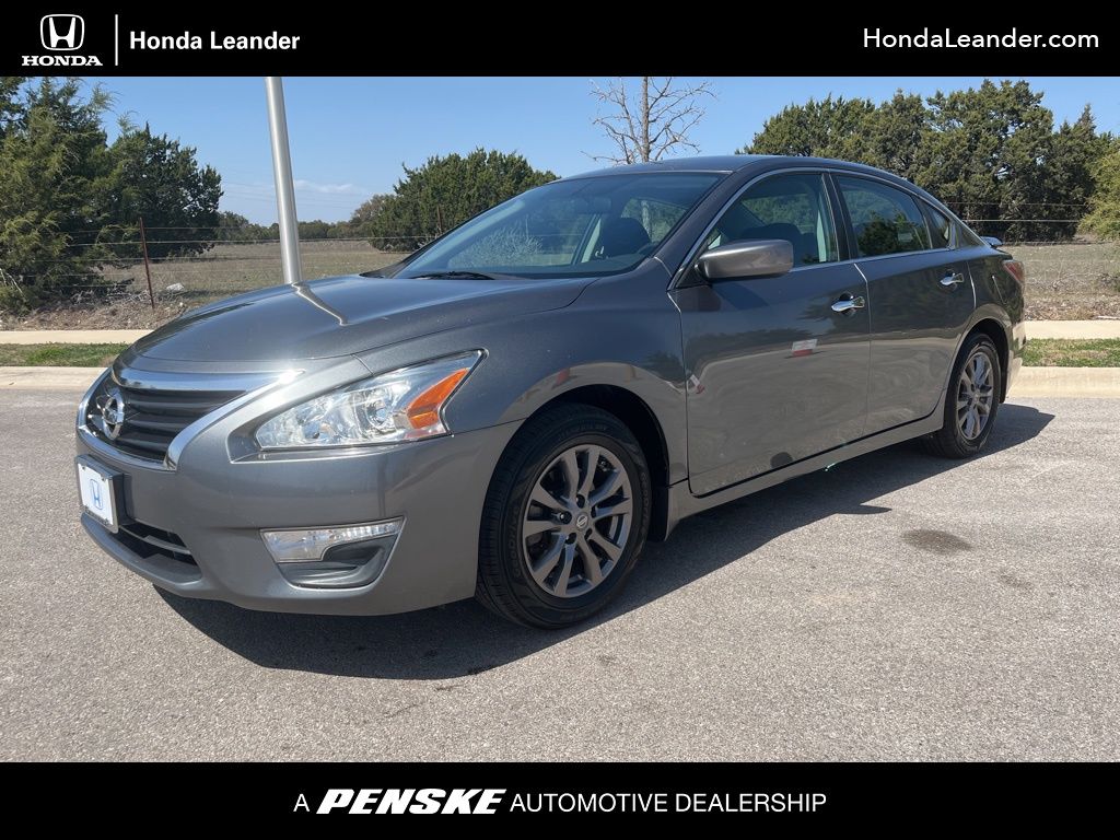 2015 Nissan Altima S -
                Leander, TX