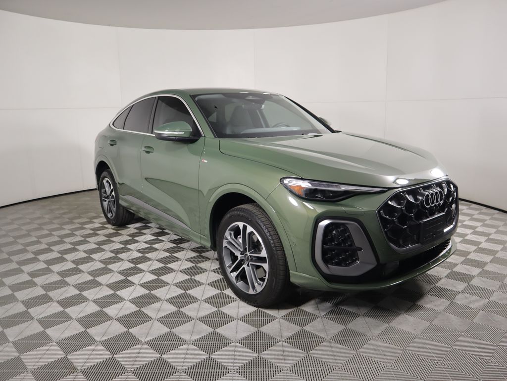 Thumbnail: 2025 Audi Q5 - 3