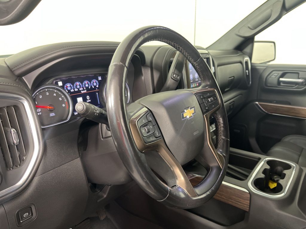 Thumbnail: 2020 Chevrolet Silverado 1500 - 22