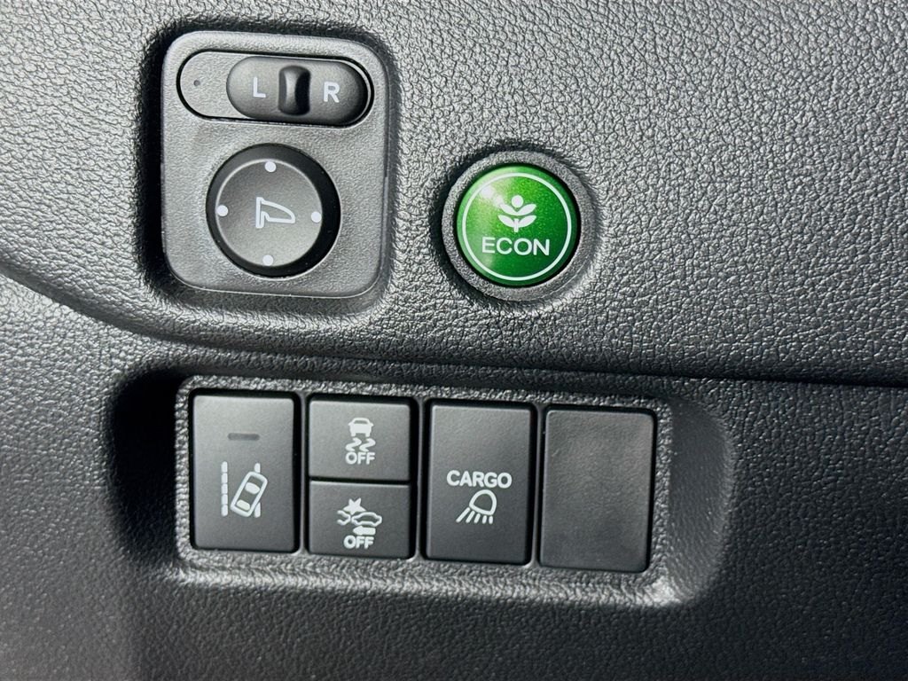 Used Car 2025 Honda Ridgeline  Sport For Sale Under $35,000 In Austin, Texas