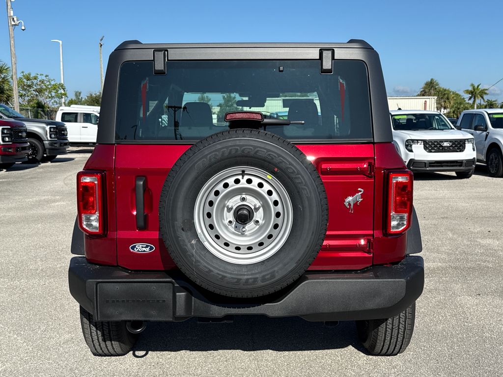 2026 Ford Bronco Base 4X4 SUV