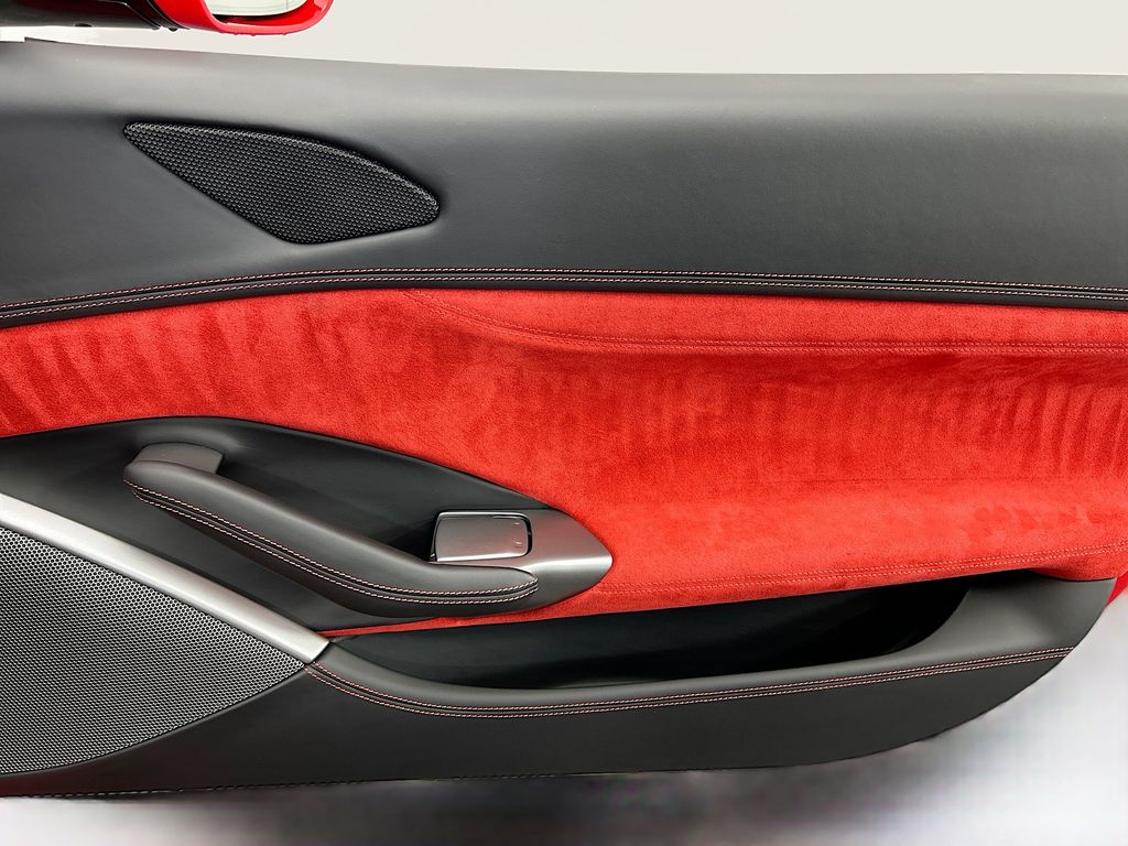 Thumbnail: 2019 Ferrari Portofino - 23