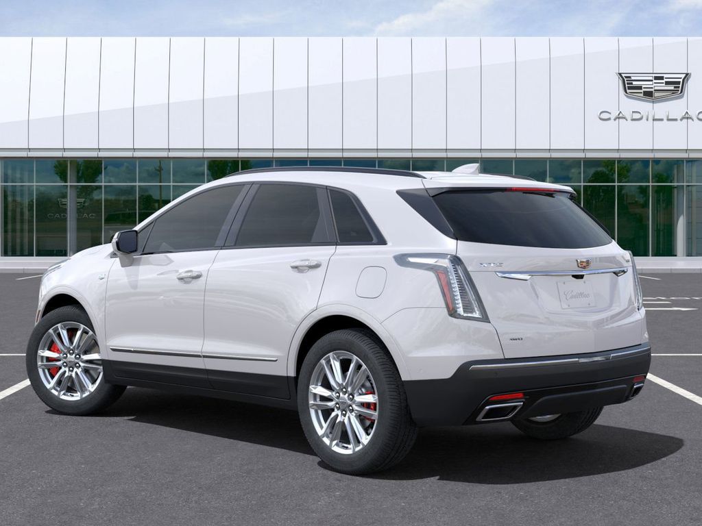 2025 Cadillac XT5 Sport 3