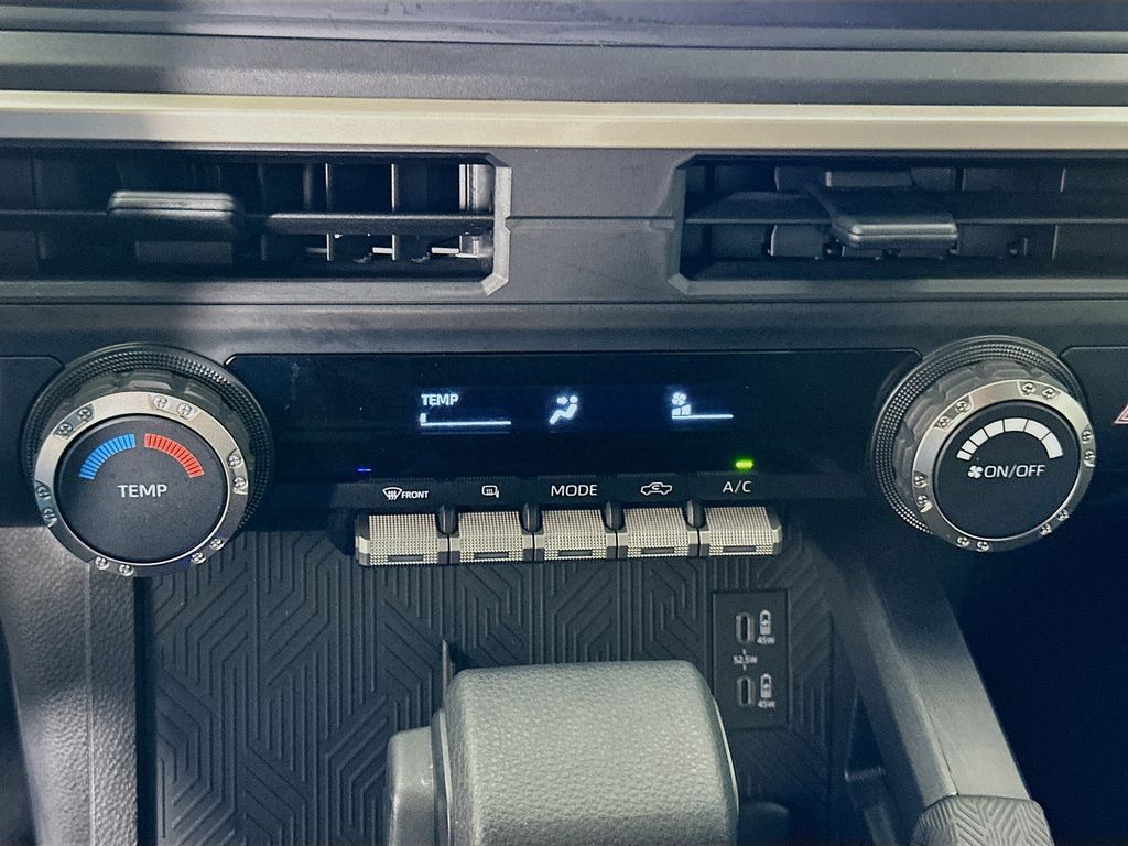 Thumbnail: 2024 Toyota Tacoma - 16