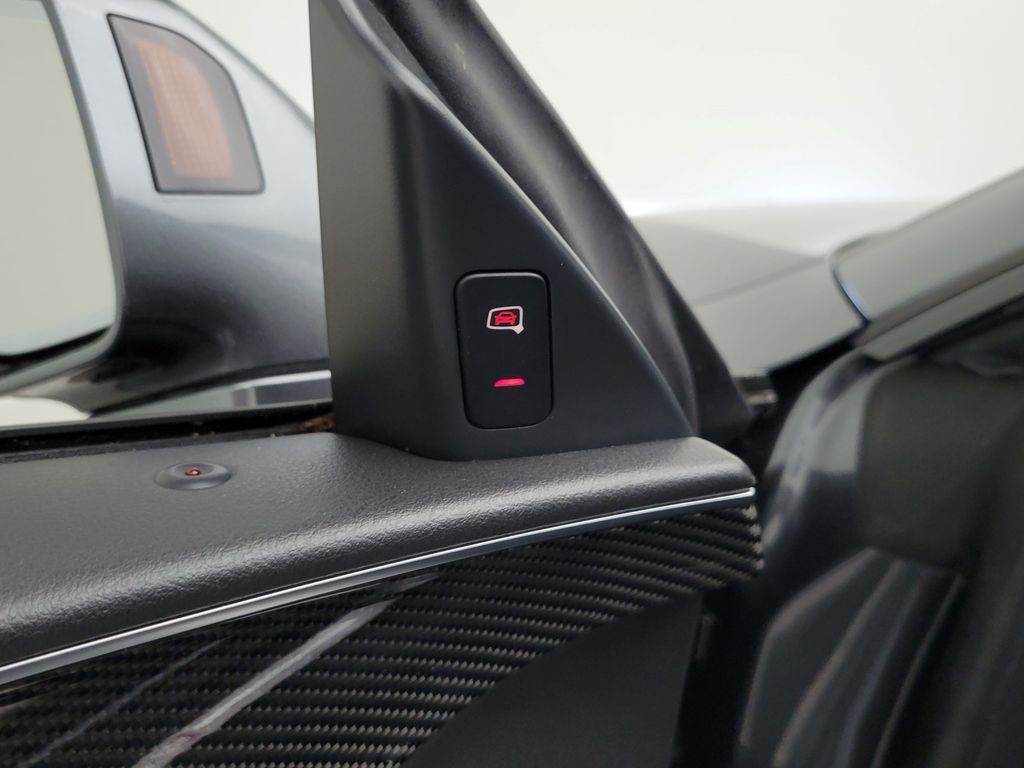 Thumbnail: 2016 Audi RS 7 - 31