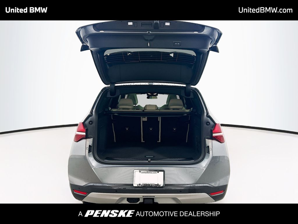 Thumbnail: 2026 BMW X3 - 14