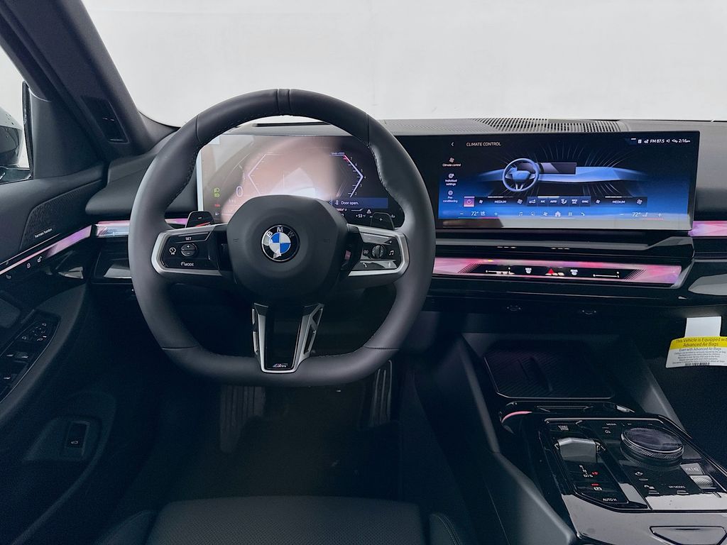 Thumbnail: 2026 BMW 5 Series - 19