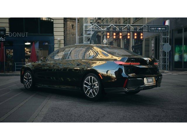 2025 BMW 7 Series 740i xDrive 2