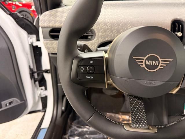 Thumbnail: 2026 MINI Cooper - 13