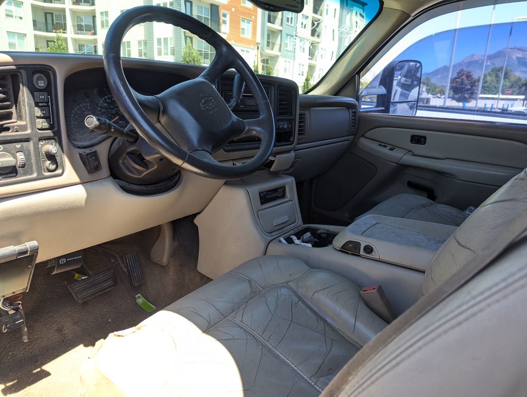 2002 Chevrolet Suburban 1500 Z71 9