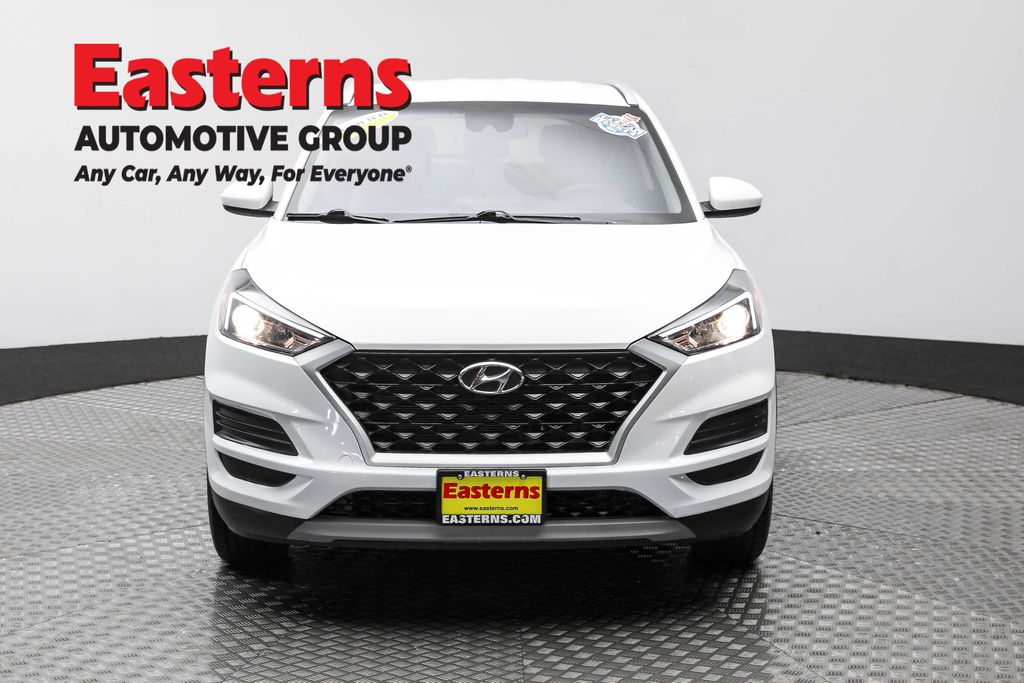 Used 2021 White Hyundai SEL image 2