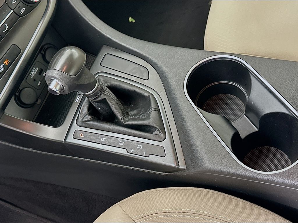 2014 Kia Optima LX 16