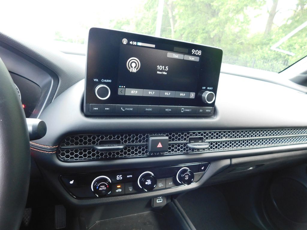 Thumbnail: 2025 Honda HR-V - 9