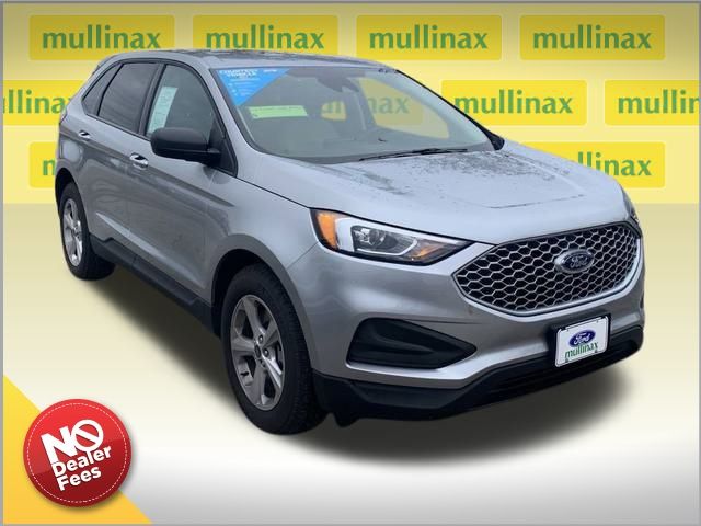 2024 Ford Edge SE's photo