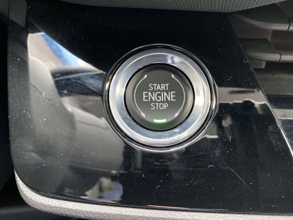 2025 Buick Envision Preferred - Photo 18