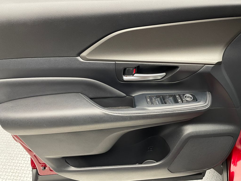 Thumbnail: 2024 Toyota Grand Highlander - 9