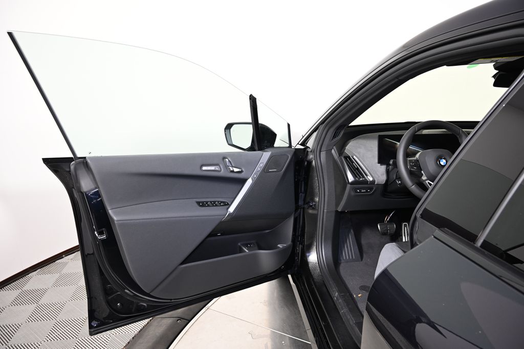 Thumbnail: 2026 BMW iX - 22