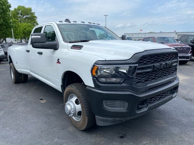 2024 Ram 3500 Tradesman 3