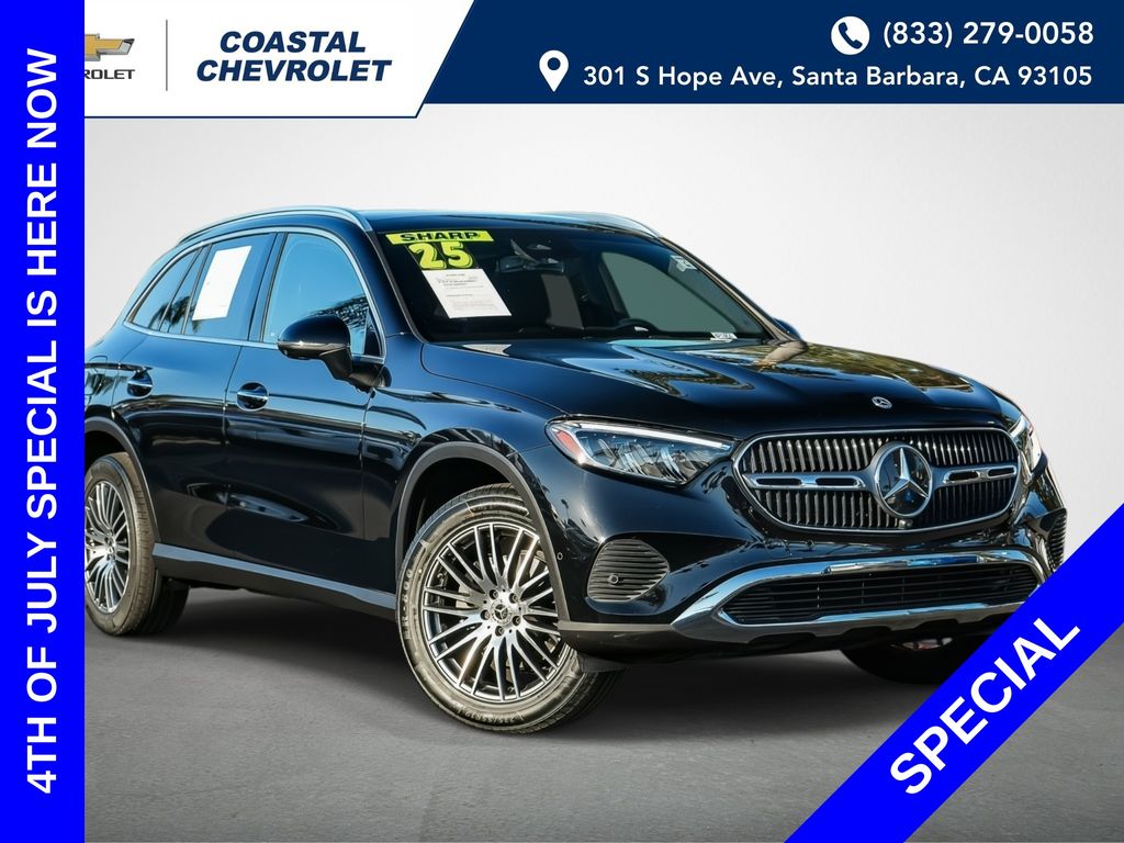2025 Mercedes-Benz GLC 300 RWD