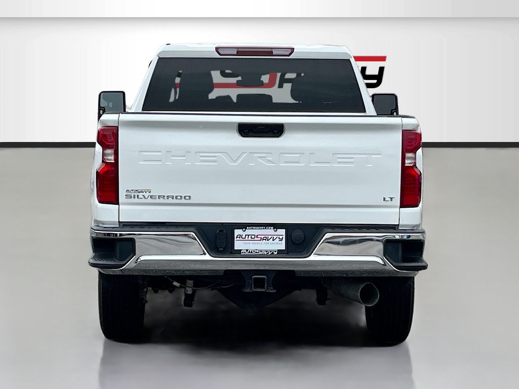 Used 2025 White Chevrolet LT image 6