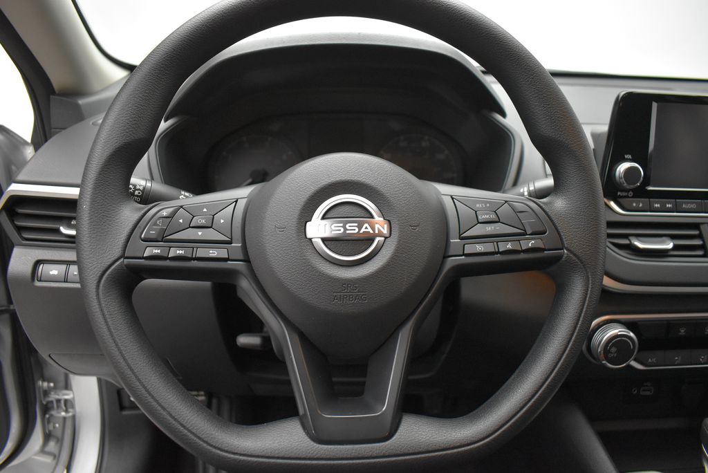 Thumbnail: 2024 Nissan Altima - 16