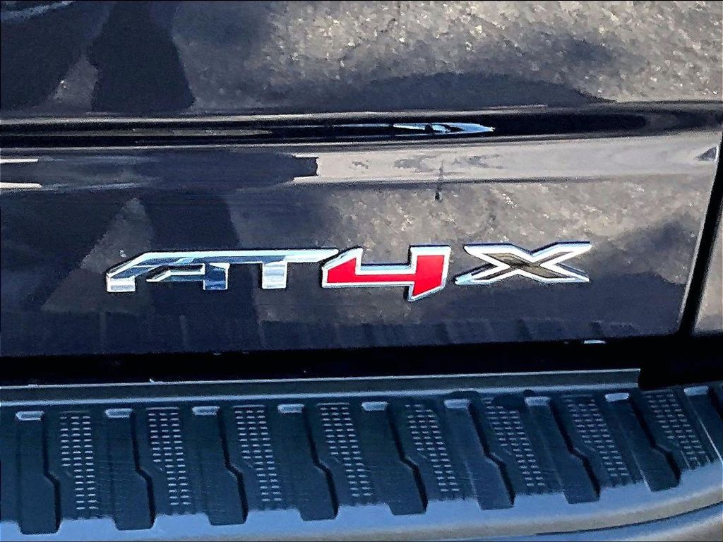 2026 GMC Sierra 1500 — photo 29