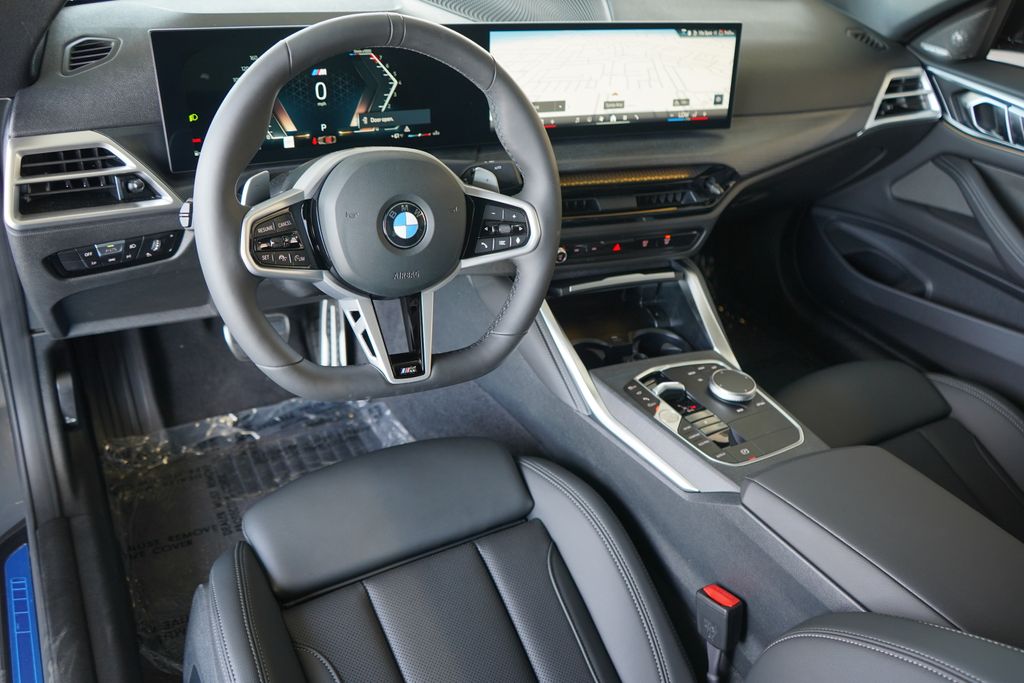 Thumbnail: 2026 BMW 4 Series - 12