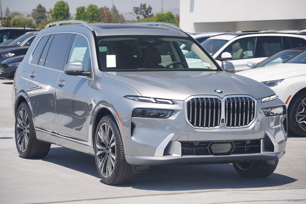 2024 BMW X7 xDrive40i 3