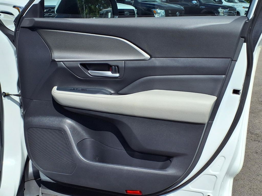 Used 2025 Toyota Grand Highlander SUV