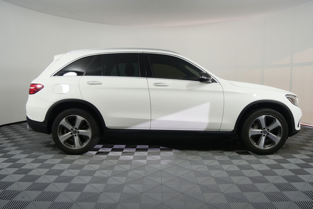 Thumbnail: 2018 Mercedes-Benz GLC - 2