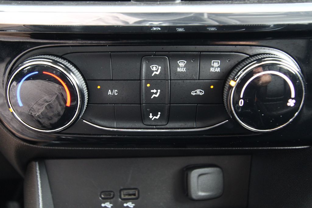 Used 2024 Buick Encore GX SUV