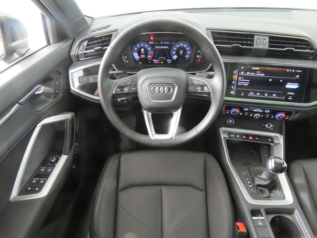 Thumbnail: 2025 Audi Q3 - 13
