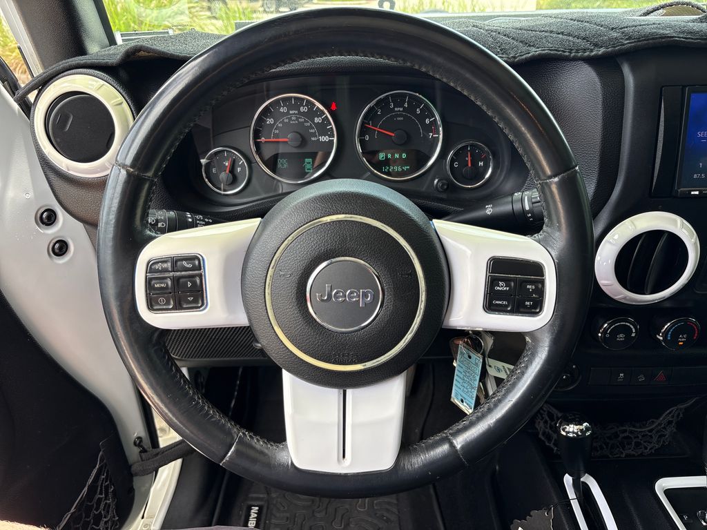 Used 2016 White Jeep Sport image 17