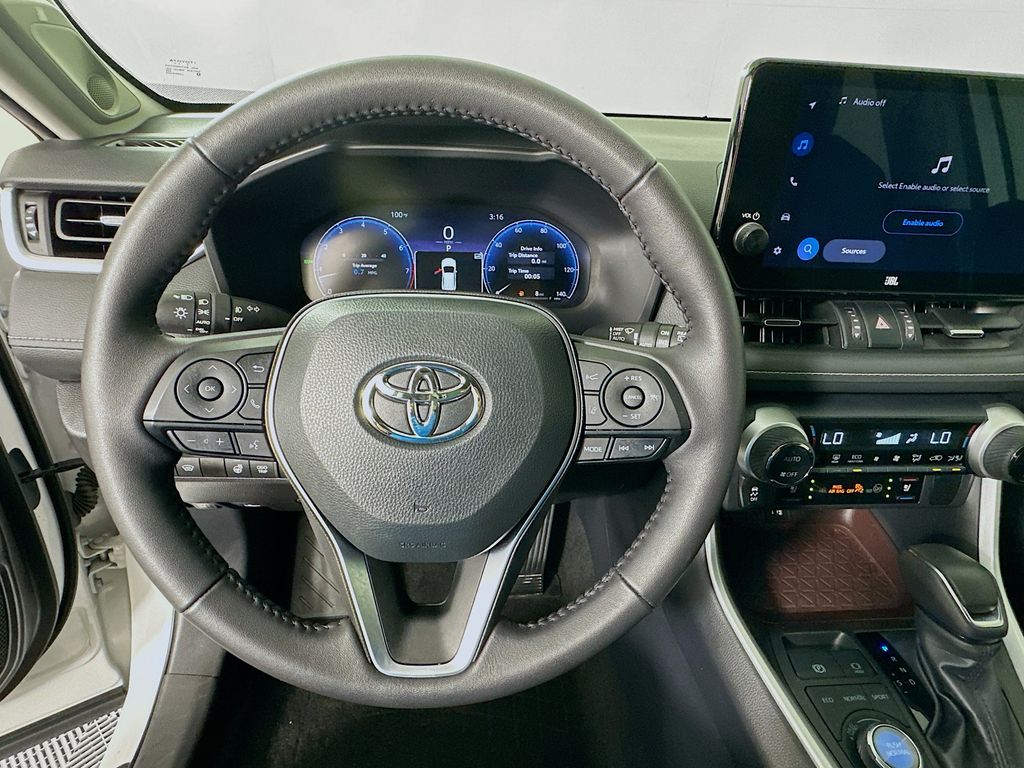 Thumbnail: 2025 Toyota RAV4 - 11