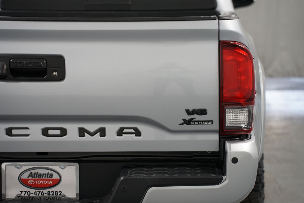 2022 Toyota Tacoma SR5 10