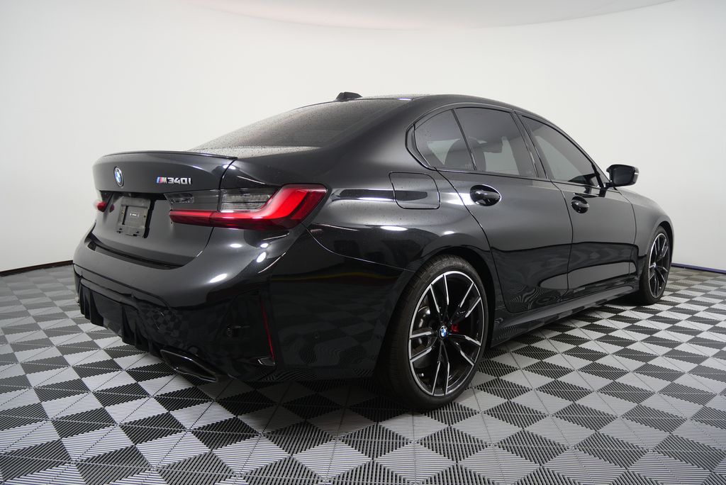 2025 BMW 3 Series M340i 2