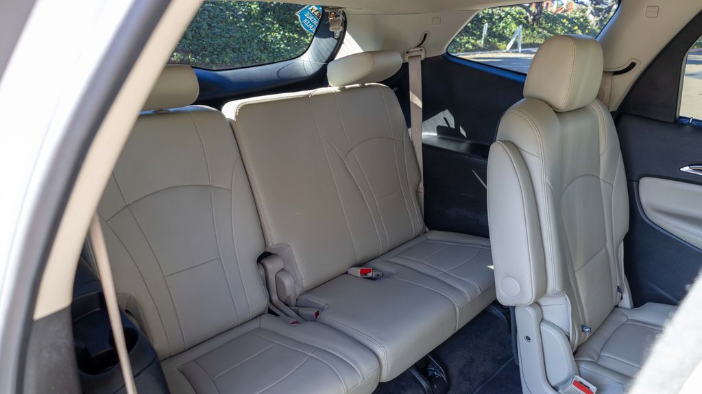 Used 2020 Buick Enclave Essence 4D Sport Utility