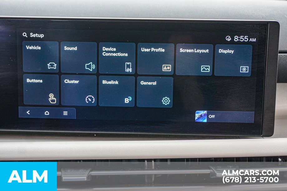 Used 2025 Gray Hyundai SEL image 33