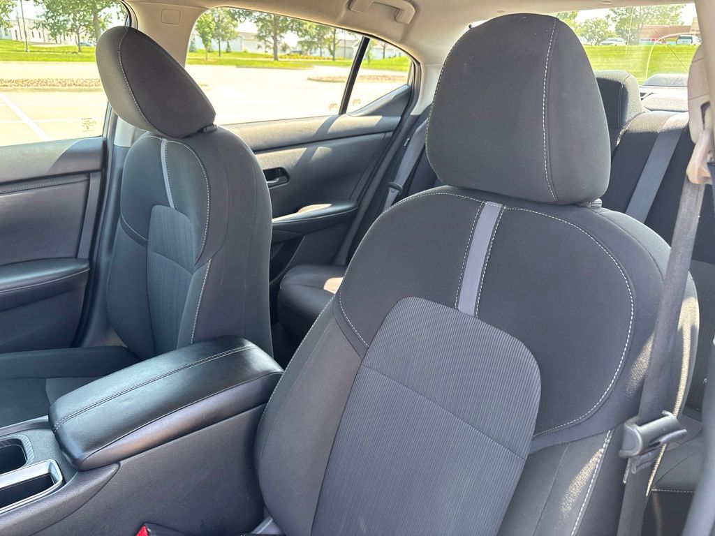 Used 2025 Nissan Sentra Sedan
