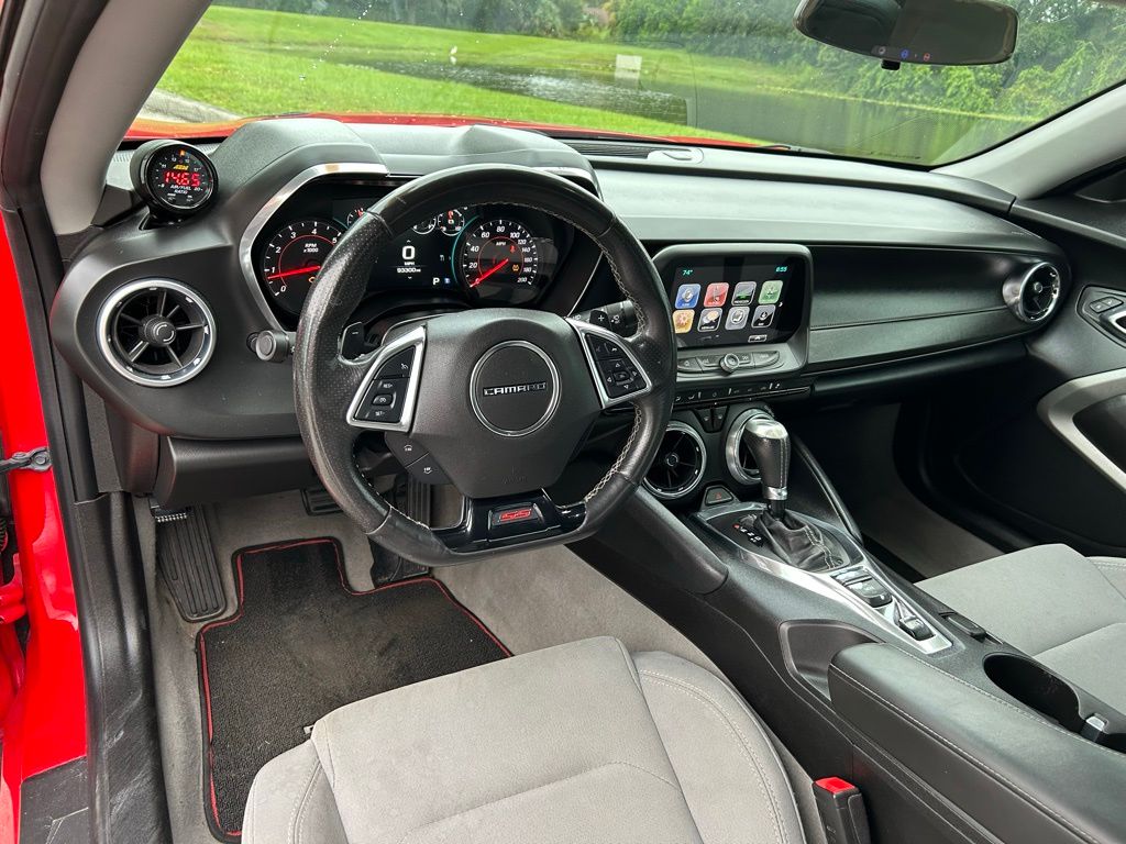 Thumbnail: 2018 Chevrolet Camaro - 12