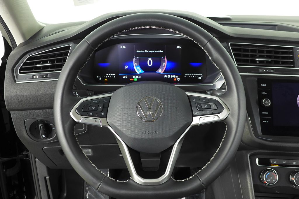 Thumbnail: 2024 Volkswagen Tiguan - 26