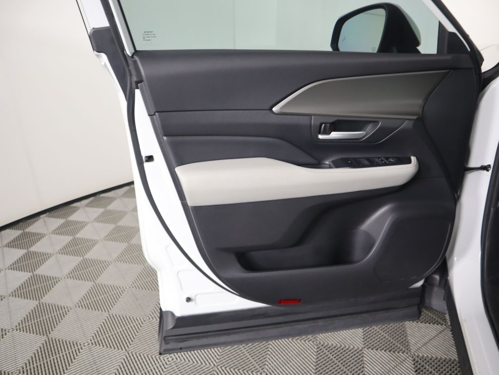 Thumbnail: 2024 Toyota Grand Highlander - 24