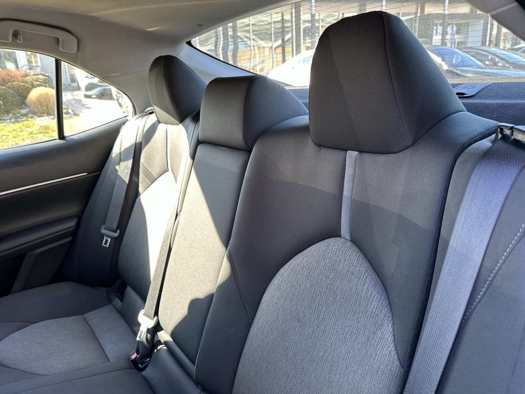 Thumbnail: 2024 Toyota Camry - 30