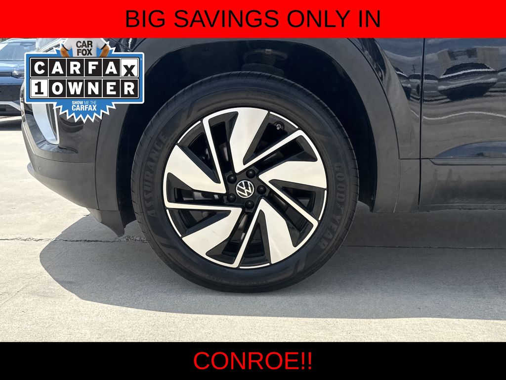 2024 Volkswagen Atlas 2.0T SE w/Technology Black at Don McGill Toyota
